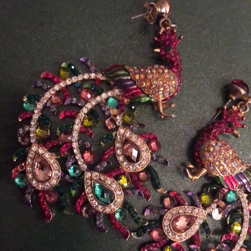 Earrings - Picture 3 of 5
